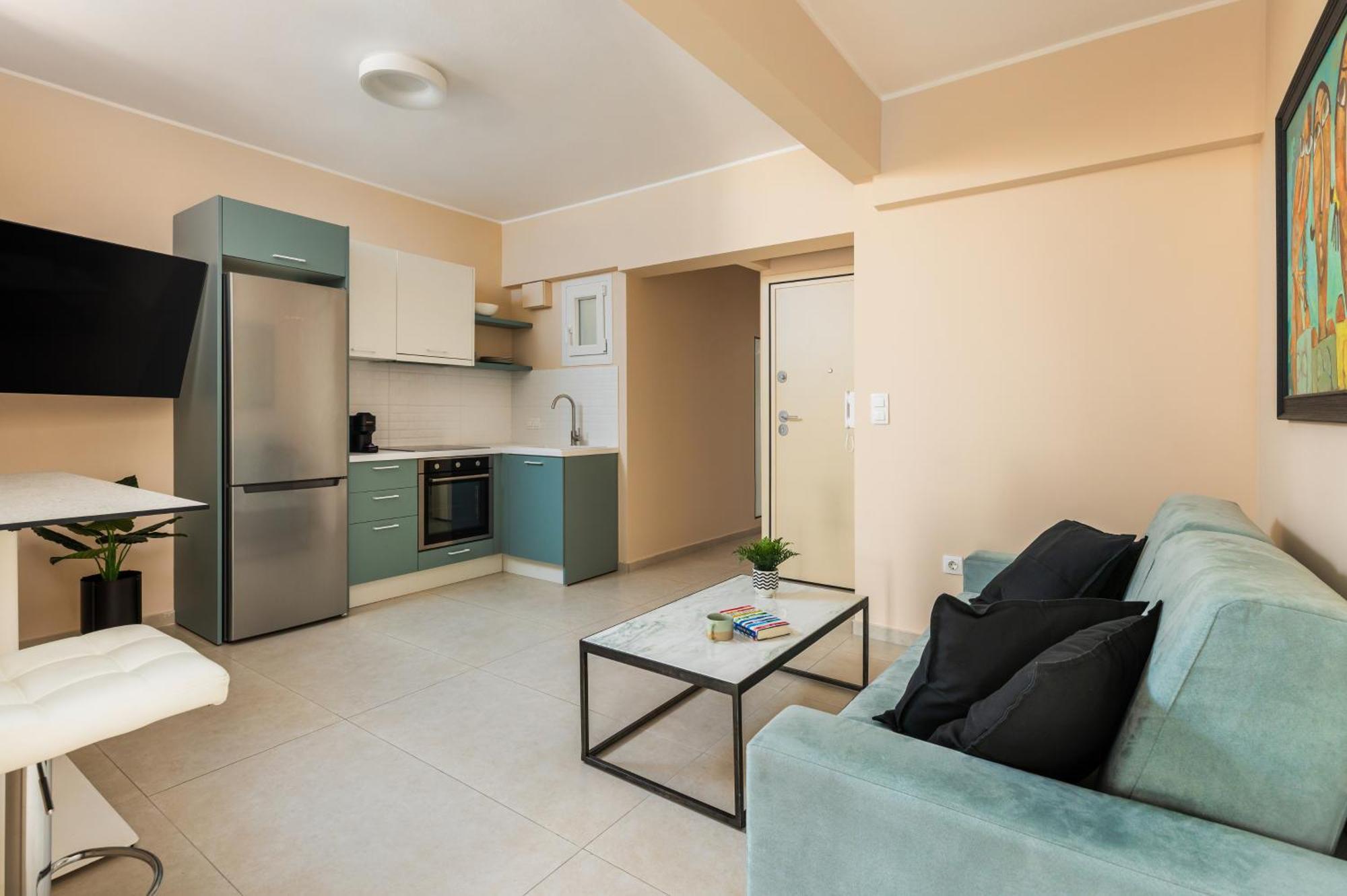 Coloured Nests Apartment Thessaloniki Exterior photo