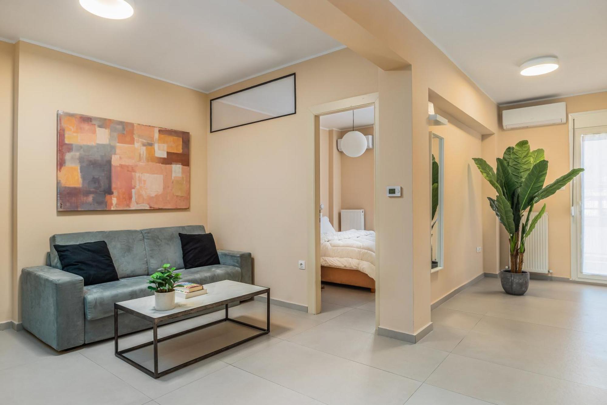 Coloured Nests Apartment Thessaloniki Exterior photo